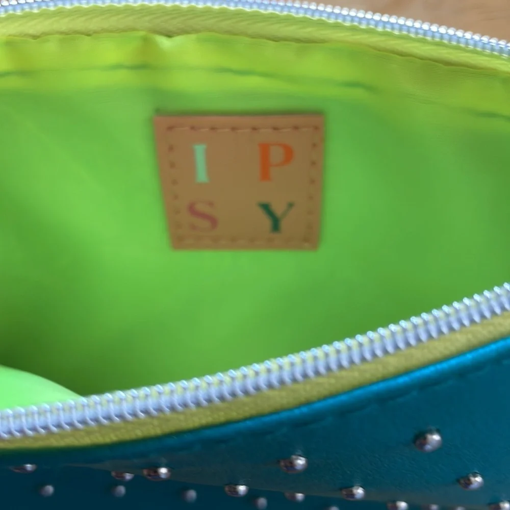 Ipsy teal studded 100th glam mini makeup zip cosmetic bag
